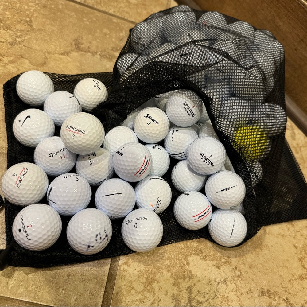 Lot of 48 Used Golf Balls.  Titlest, TaylorMade, Callaway, Srixon, Nike, etc